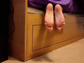 Guy vored by bed monster in slippers