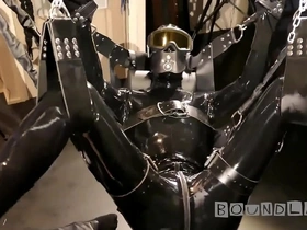 Boundlads - a gear sub in rubber