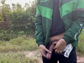 It was not possible for me to urinate outside because I have a hard cock.