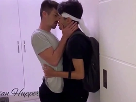 Young gay amateur Pauzaos big cock delivery to Asian delivery boy.